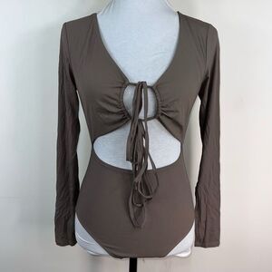 Le Lis Cut Out Bodysuit (Medium)